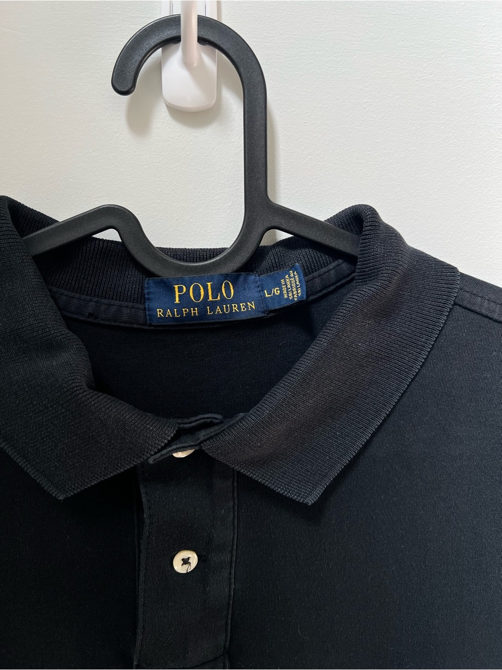 Polo by Ralph Lauren Men’s Black Polo with White Pony Logo - Picture 3 of 8